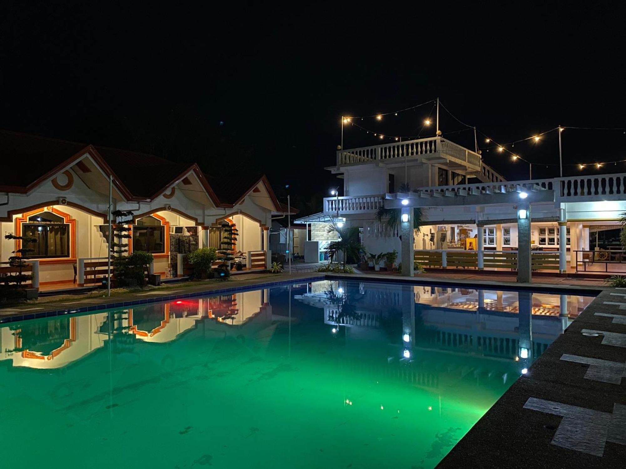 Cris Del Mar Resort Bolinao ภายนอก รูปภาพ